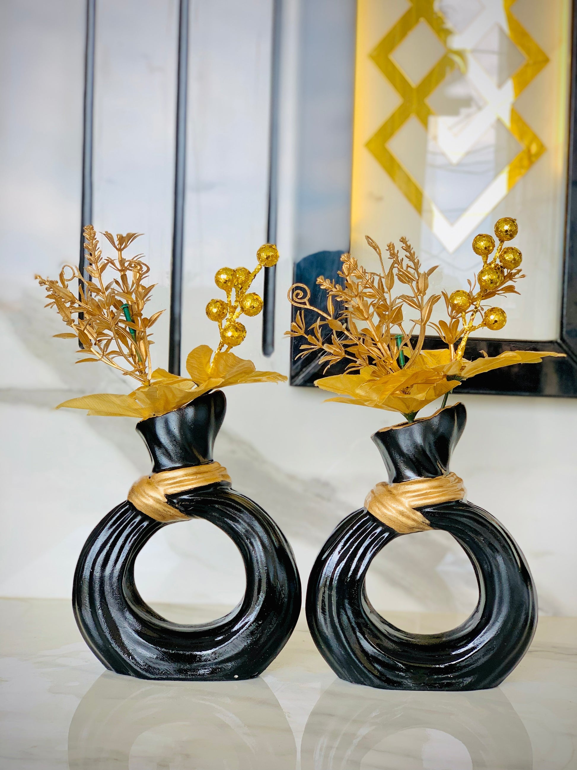 Set of 2 Minimalist Donut Vases with Faux Flowers – Modern Home Decor Bazm-e-Decor