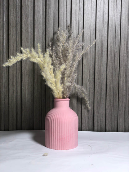 Concrete Bud Vase | Modern Minimalist Dried Flower Vase | Small Cement Decorative Vase | Customizable Home Decor Bazm-e-Decor