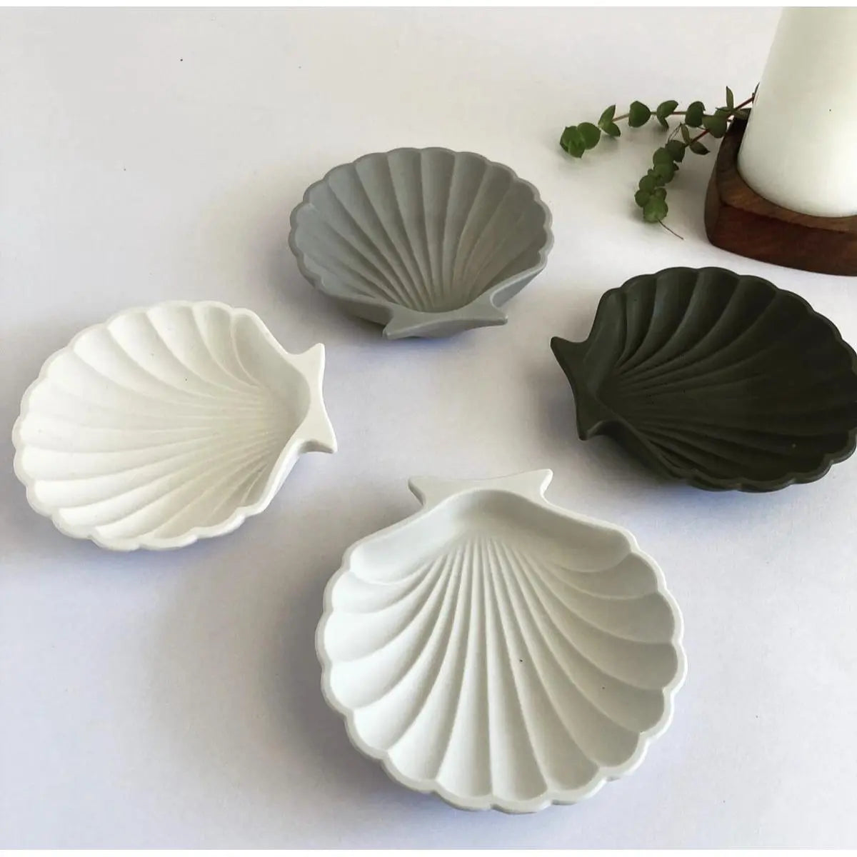 Handmade Shell Trinket Tray - Customizable Jewelry Dish | Minimalist Modern Design Bazm-e-Decor