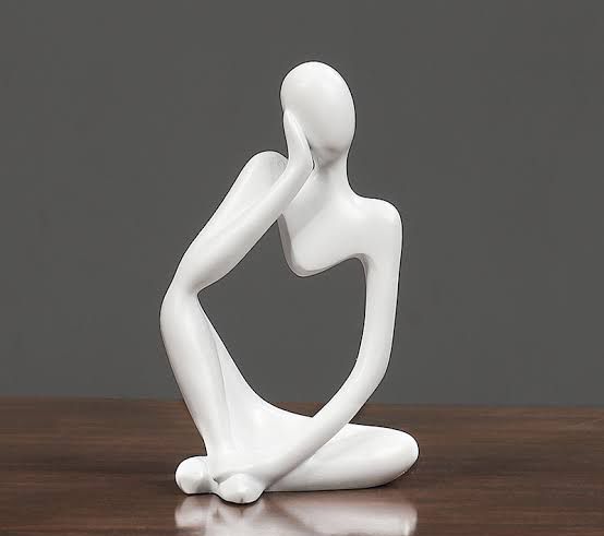 Minimalist Nordic Thinker Statue – Abstract Concrete Home Décor Bazm-e-Decor